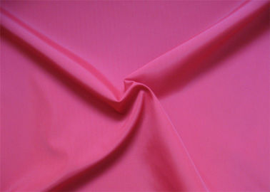 Trung Quốc Vải dệt thoi màu hồng và đỏ Polyester / vải Poly Pongee cho quần áo nhà cung cấp